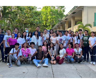 INHS SENIOR HIGH STUDENTS JOIN COMPUTER TUTORIAL LESSONS
